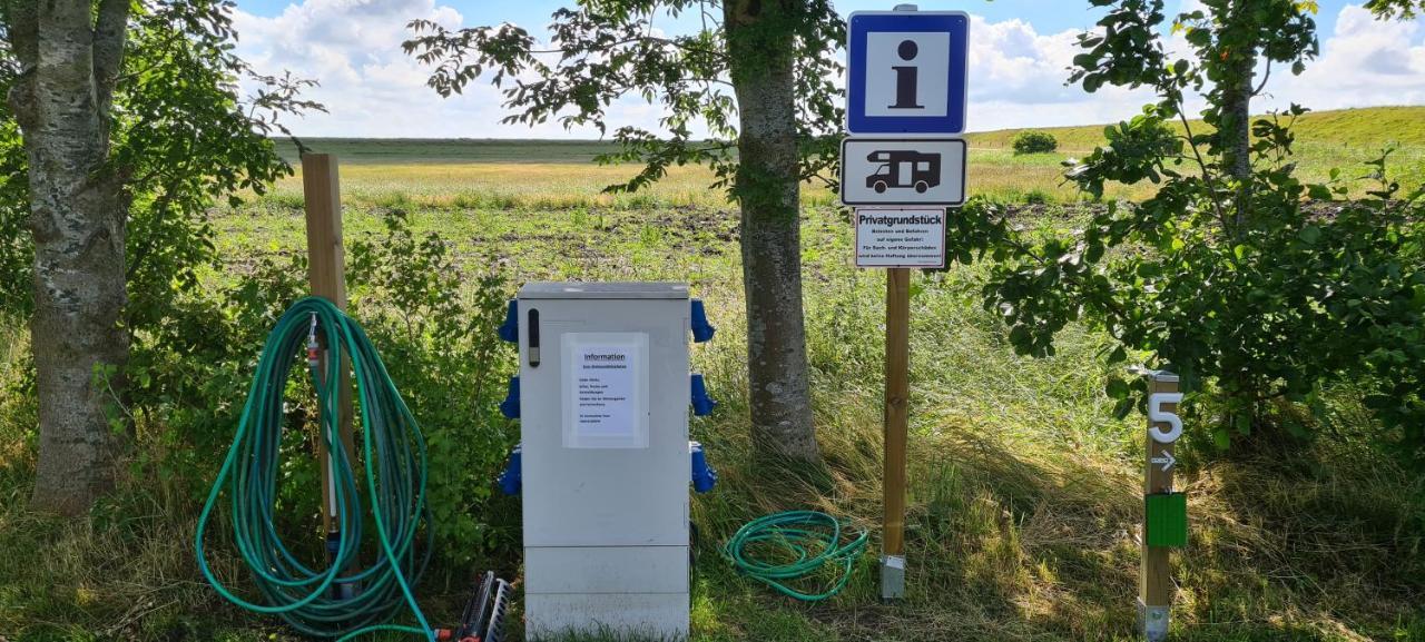 Wohnmobilstellplatz Nordseeliebe Direkt Am Deich - Camping Dagebüll